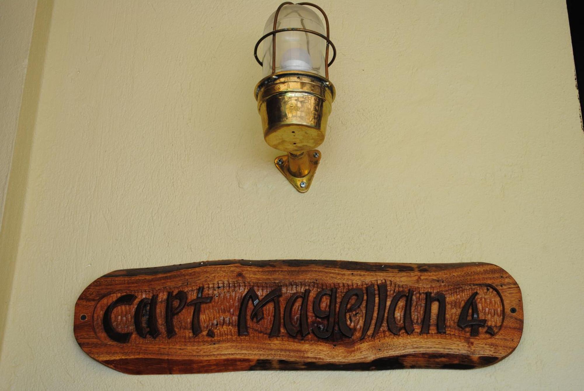 Captain'S Lodge And Bar Panglao-stad Buitenkant foto