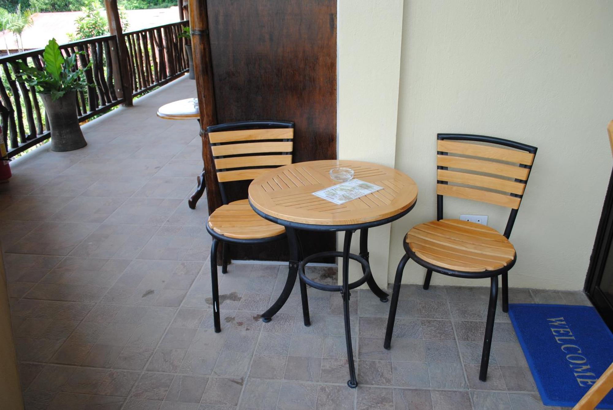 Captain'S Lodge And Bar Panglao-stad Buitenkant foto