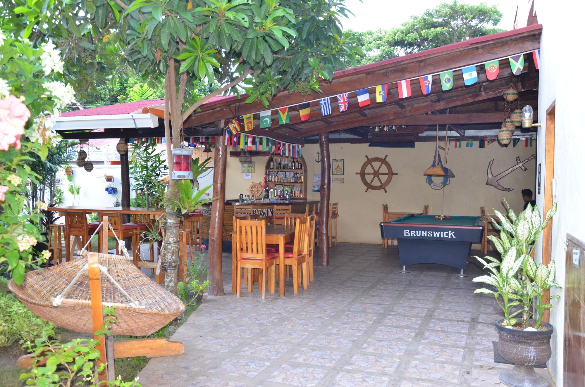 Captain'S Lodge And Bar Panglao-stad Buitenkant foto