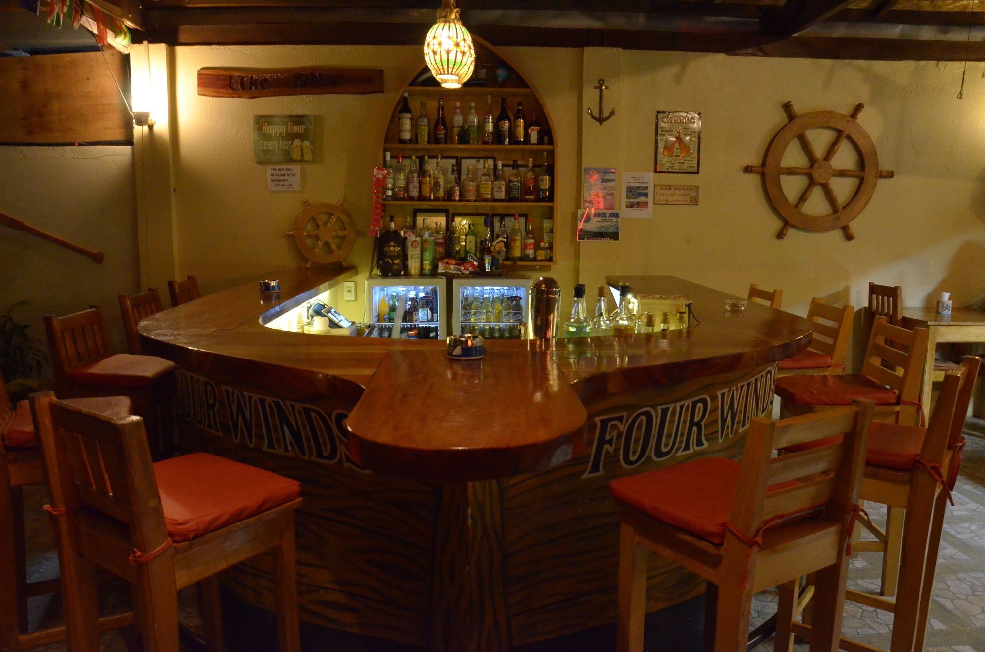 Captain'S Lodge And Bar Panglao-stad Buitenkant foto